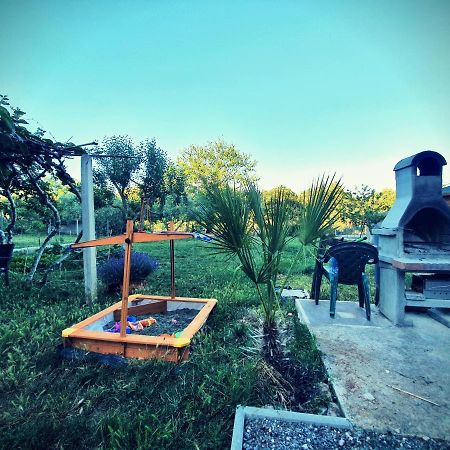 מדולין Una'S Cottage מראה חיצוני תמונה