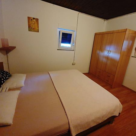 מדולין Una'S Cottage מראה חיצוני תמונה