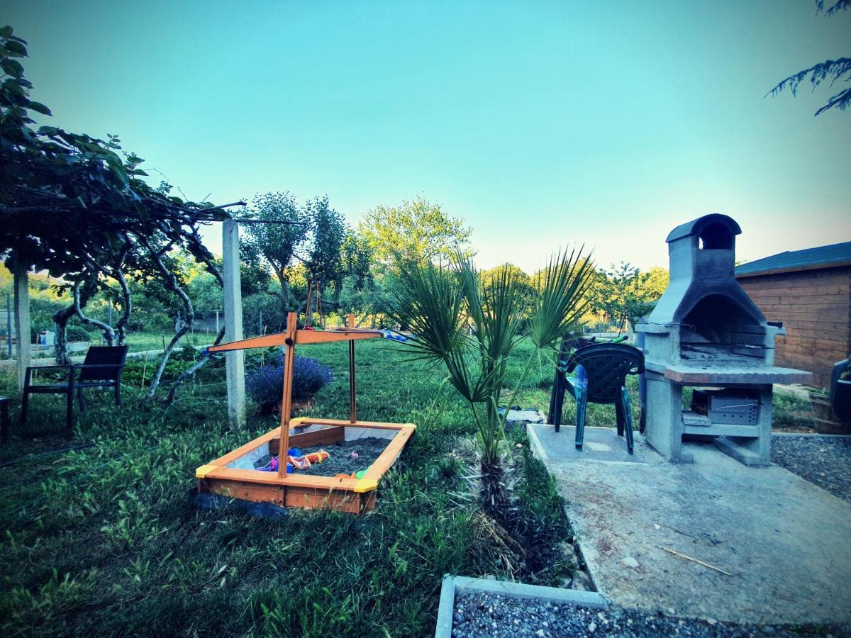 מדולין Una'S Cottage מראה חיצוני תמונה