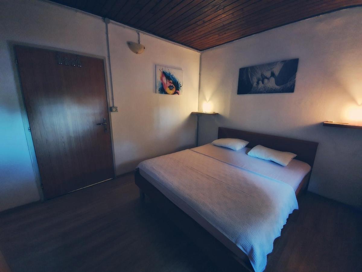 מדולין Una'S Cottage מראה חיצוני תמונה