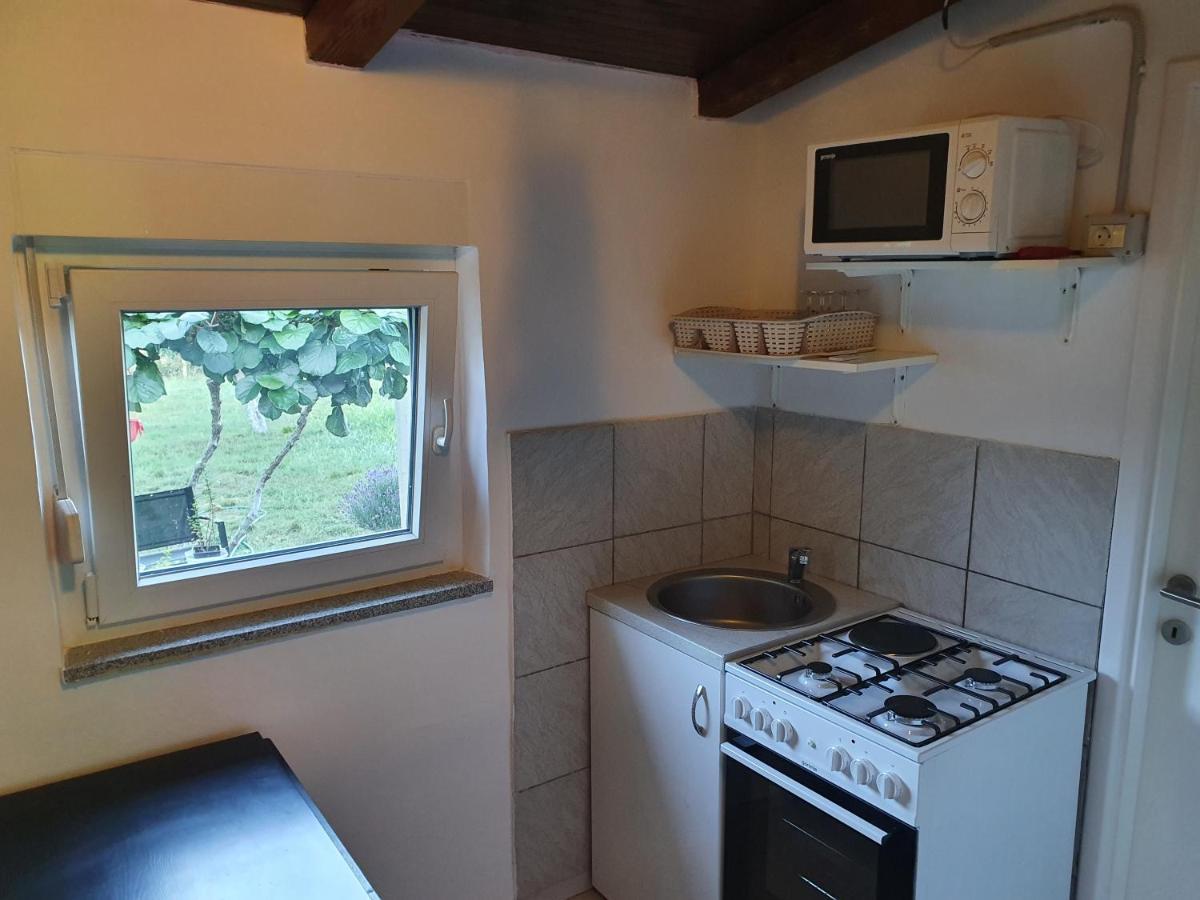 מדולין Una'S Cottage מראה חיצוני תמונה