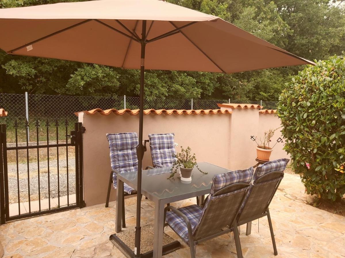 מדולין Una'S Cottage מראה חיצוני תמונה